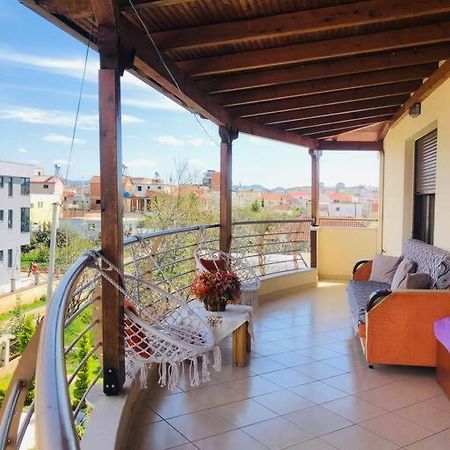 Villa Uklala Kamez Bagian luar foto